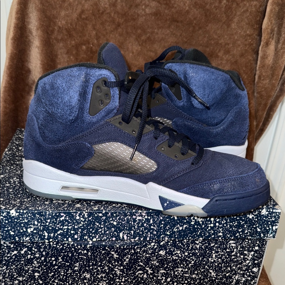 Jordan Navy Blue and White Suede High-Top Sneakers - Picture 6 of 9